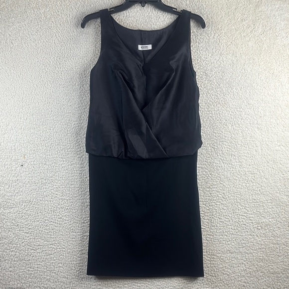 Moschino Dresses & Skirts - NWOT Moschino Womens Black Silk Blend Sleeveless V-Neck Blouson Dress Size 4